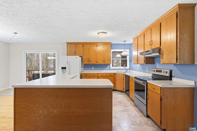 48 JENNINGS DR, Palmyra, VA 22963