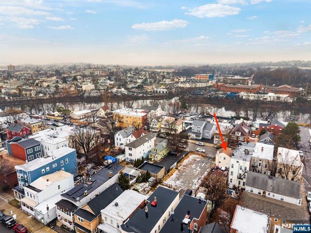 117 10th Street, Passaic, NJ 07055