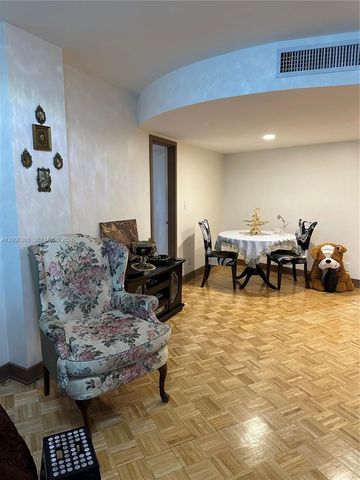 100 Golden Isles Dr 810, Hallandale Beach, FL 33009