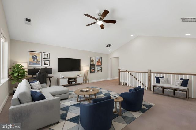 118 VICEROY WAY, Lake Frederick, VA 22630