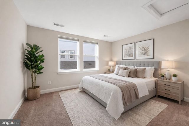 118 VICEROY WAY, Lake Frederick, VA 22630