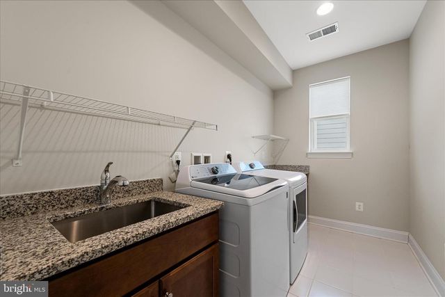 118 VICEROY WAY, Lake Frederick, VA 22630