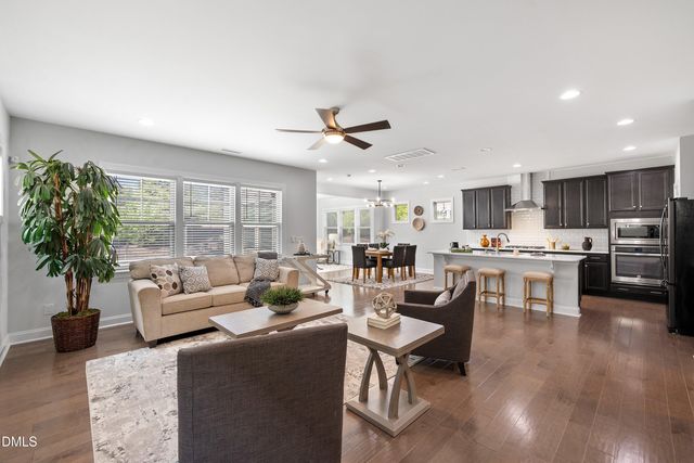 1041 Canyon Shadows Court, Cary, NC 27519