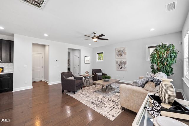 1041 Canyon Shadows Court, Cary, NC 27519