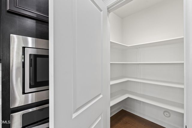 1041 Canyon Shadows Court, Cary, NC 27519