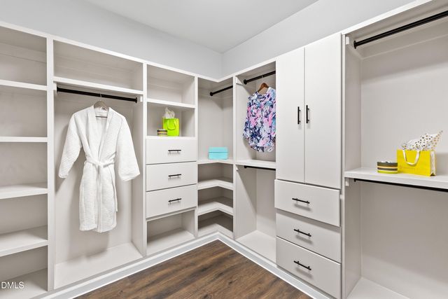 1041 Canyon Shadows Court, Cary, NC 27519