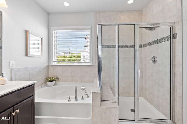 1041 Canyon Shadows Court, Cary, NC 27519