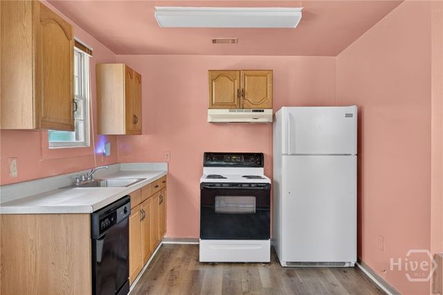 2422 Norwood Avenue, Savannah, GA 31406