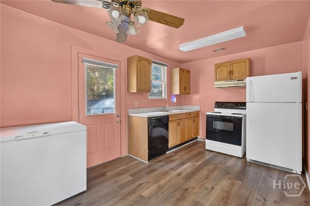 2422 Norwood Avenue, Savannah, GA 31406