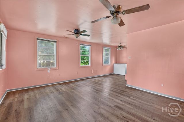 2422 Norwood Avenue, Savannah, GA 31406