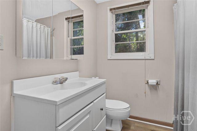 2422 Norwood Avenue, Savannah, GA 31406