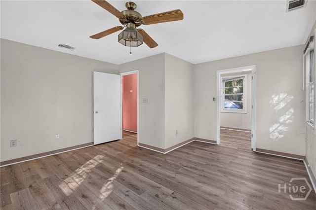 2422 Norwood Avenue, Savannah, GA 31406