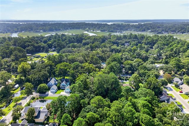 2422 Norwood Avenue, Savannah, GA 31406