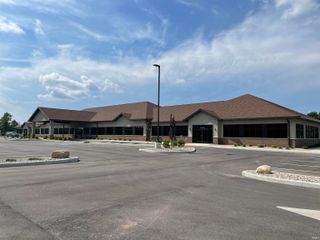 1101 Parkway #300 Avenue # 300, Elkhart, IN 46516