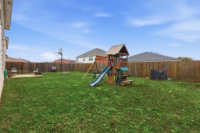 14820 Ledgeview Court, Balch Springs, TX 75180