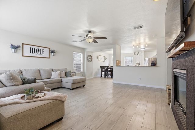 14820 Ledgeview Court, Balch Springs, TX 75180