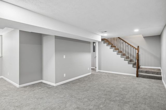 5007 Bonnameade Dr, Hermitage, TN 37076