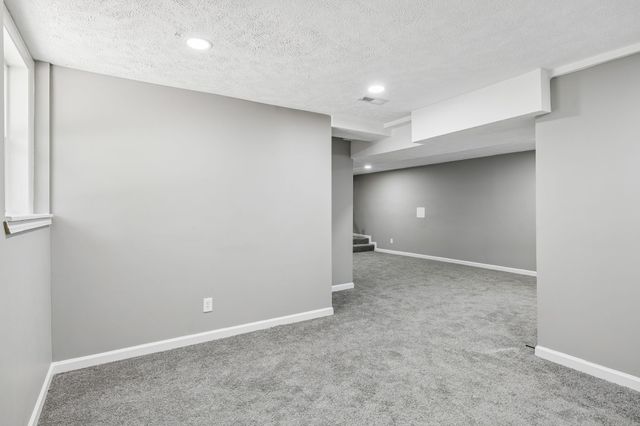5007 Bonnameade Dr, Hermitage, TN 37076