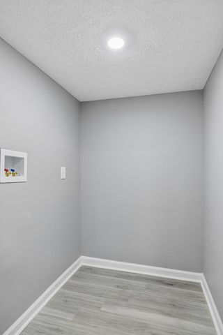 5007 Bonnameade Dr, Hermitage, TN 37076