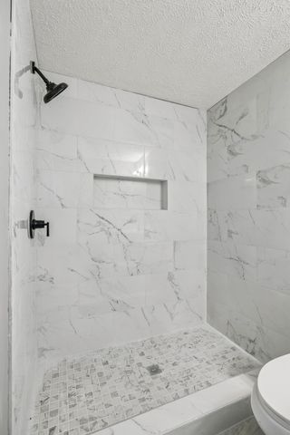 5007 Bonnameade Dr, Hermitage, TN 37076