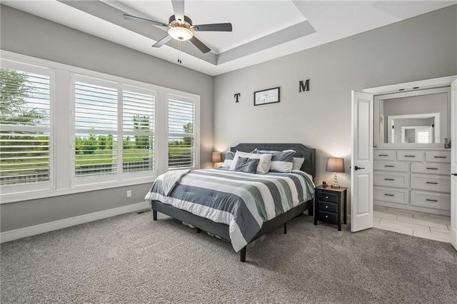 1121 SW Cheshire Drive, Lee's Summit, MO 64083