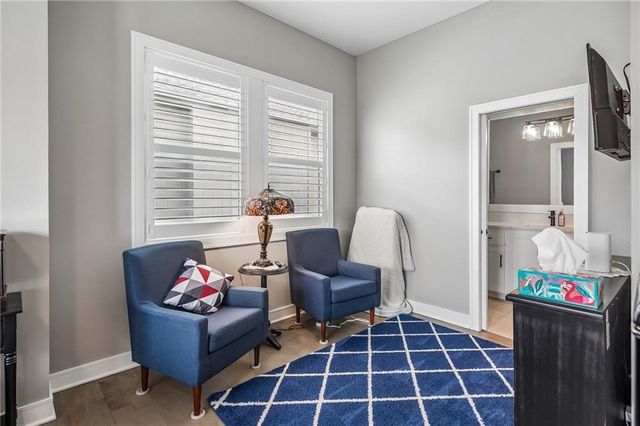 1121 SW Cheshire Drive, Lee's Summit, MO 64083