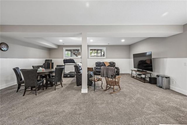 1121 SW Cheshire Drive, Lee's Summit, MO 64083