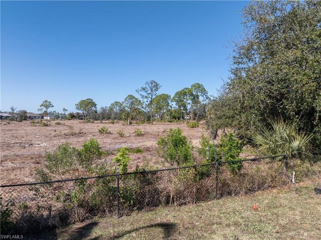 2846 SW 25th PL, Cape Coral, FL 33914