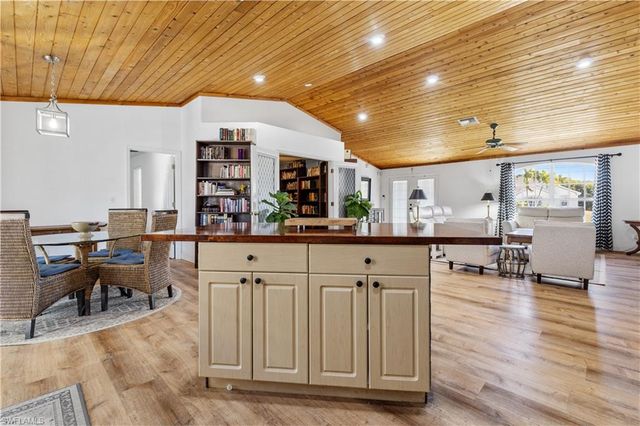 2846 SW 25th PL, Cape Coral, FL 33914