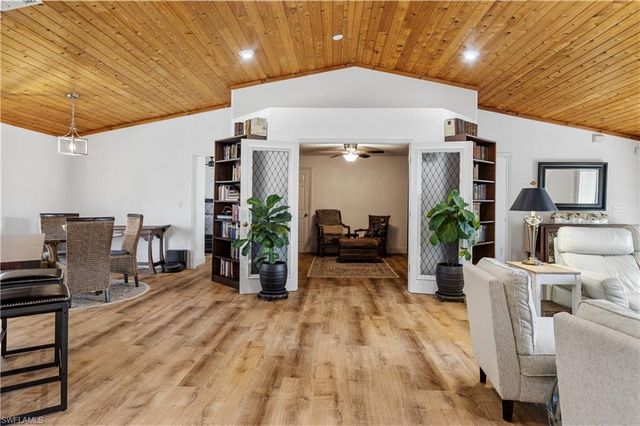 2846 SW 25th PL, Cape Coral, FL 33914