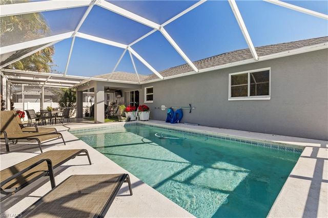 2846 SW 25th PL, Cape Coral, FL 33914