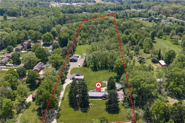 408 Center Road, New Franklin, OH 44319