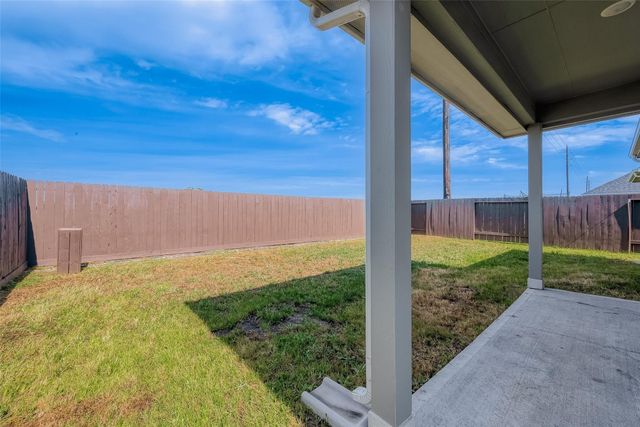 7446 French Quarter Court, Fulshear, TX 77441