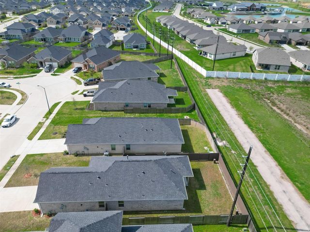 7446 French Quarter Court, Fulshear, TX 77441