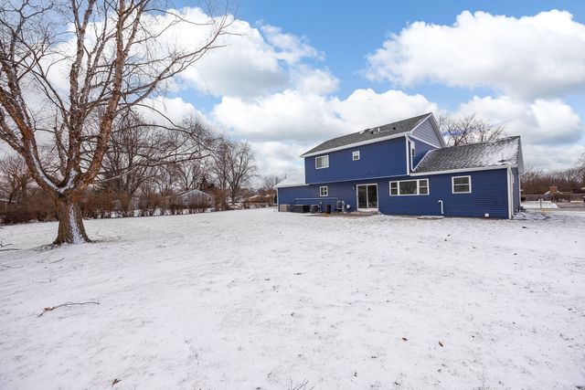 22511 S Deal Avenue, Channahon, IL 60410