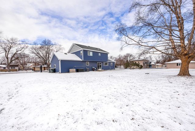 22511 S Deal Avenue, Channahon, IL 60410