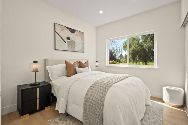 1302 Fairway Entrance Drive, San Jose, CA 95131