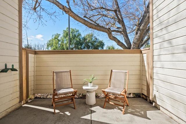 1302 Fairway Entrance Drive, San Jose, CA 95131