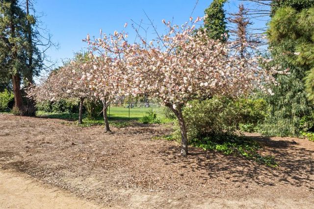 1302 Fairway Entrance Drive, San Jose, CA 95131