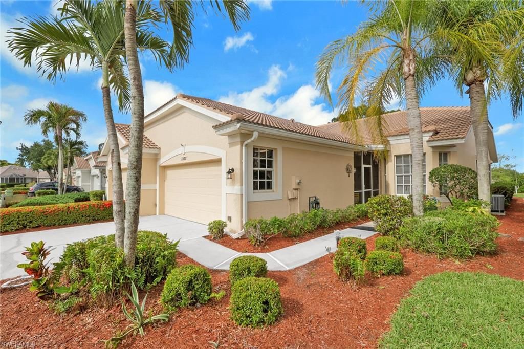 2268 Granby DR, LEHIGH ACRES, FL 33973 — photo 2