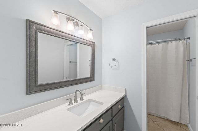 136 Derby Woods Drive, Lynn Haven, FL 32444