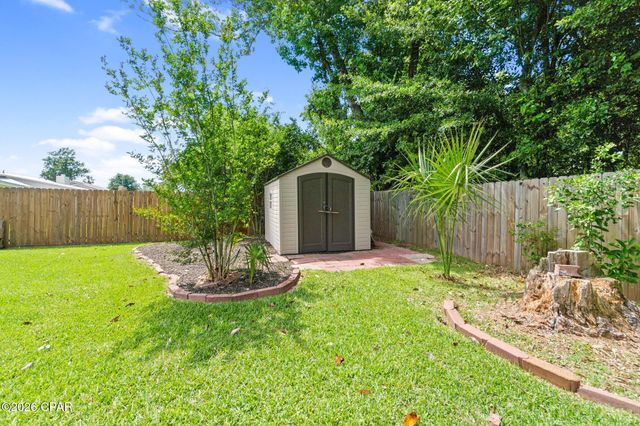 136 Derby Woods Drive, Lynn Haven, FL 32444