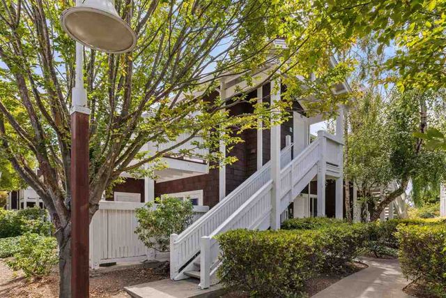 166 Bayside Ct, Richmond, CA 94804