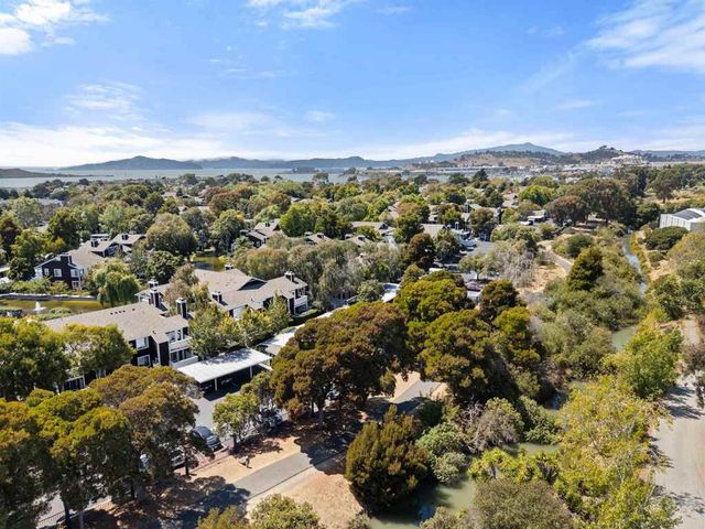 166 Bayside Ct, Richmond, CA 94804