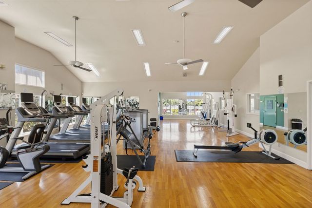 166 Bayside Ct, Richmond, CA 94804