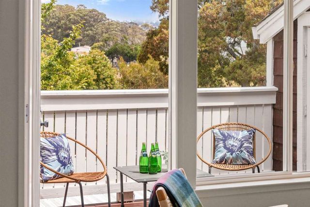 166 Bayside Ct, Richmond, CA 94804