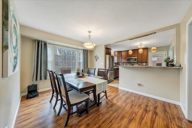 230 Dawnridge DR, Vinton, VA 24179