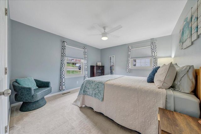 230 Dawnridge DR, Vinton, VA 24179