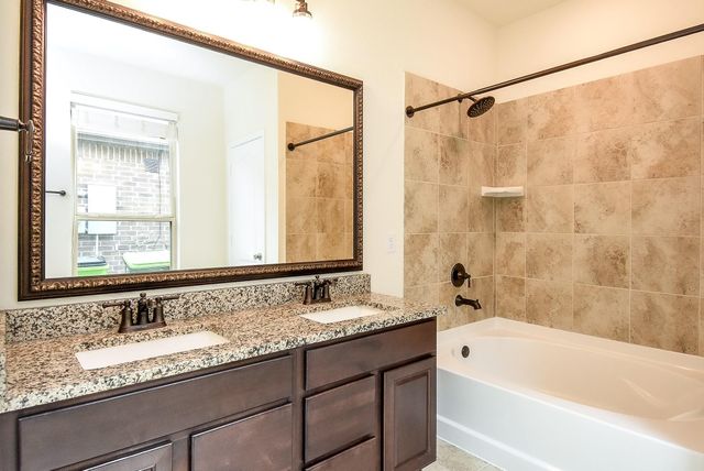 22246 Wave Hill Lane, Richmond, TX 77469