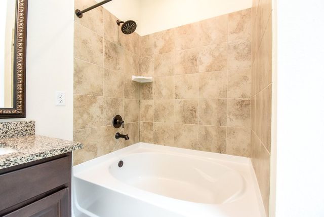 22246 Wave Hill Lane, Richmond, TX 77469